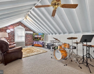 420 W Cork Street - Photo Thumbnail 44