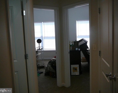 38 Pike Place - Photo Thumbnail 13