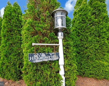 1001 Clearview Avenue - Photo Thumbnail 63