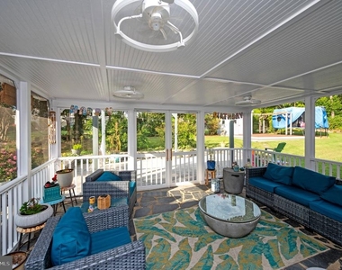 1001 Clearview Avenue - Photo Thumbnail 18