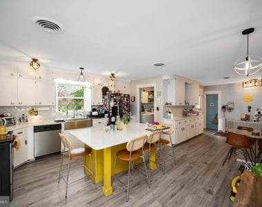 1001 Clearview Avenue - Photo Thumbnail 32