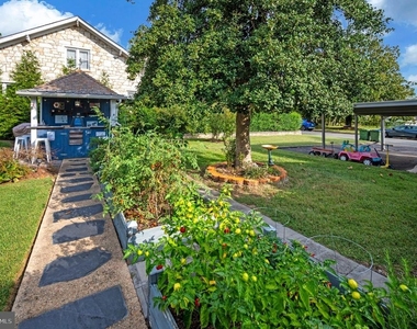 1001 Clearview Avenue - Photo Thumbnail 17