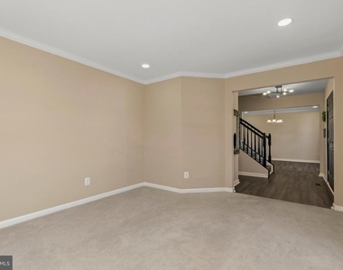 2033 Germander Way - Photo Thumbnail 6