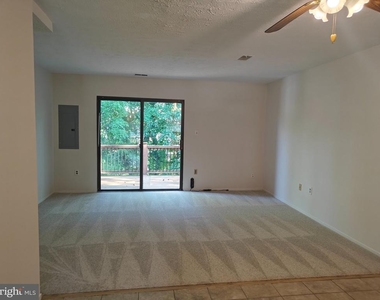 15245 Coachman Terrace - Photo Thumbnail 5