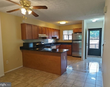 15245 Coachman Terrace - Photo Thumbnail 4