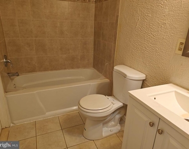 15245 Coachman Terrace - Photo Thumbnail 13