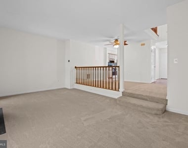 11513 Hill Meade Lane - Photo Thumbnail 13