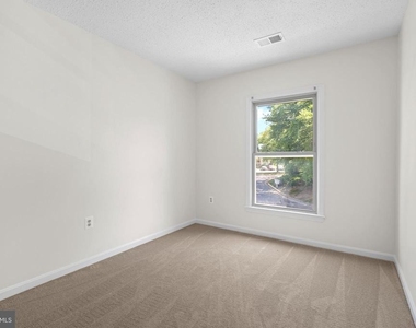 11513 Hill Meade Lane - Photo Thumbnail 25