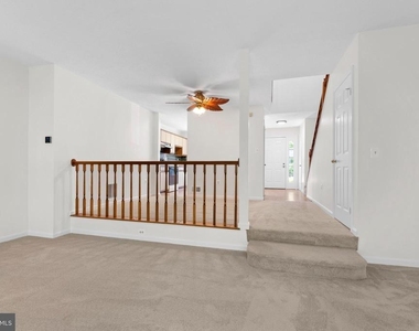 11513 Hill Meade Lane - Photo Thumbnail 17