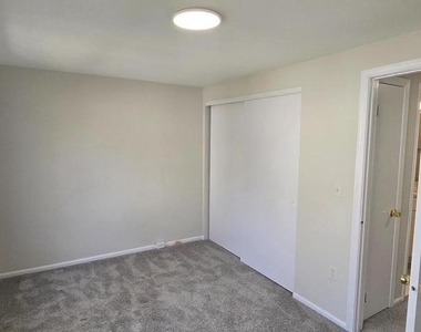 15 Asbury Way - Photo Thumbnail 10