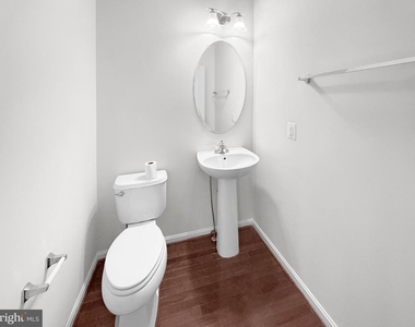 22647 Vienna Green Terrace - Photo Thumbnail 23