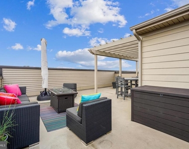 20569 Milbridge Terrace - Photo Thumbnail 24