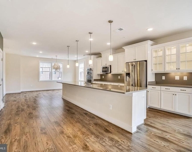 20569 Milbridge Terrace - Photo Thumbnail 2