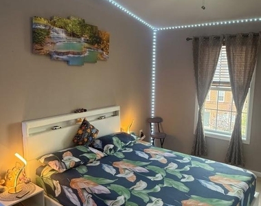 23086 Weybridge Square - Photo Thumbnail 12