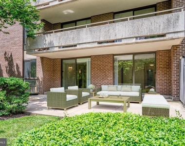 1800 Old Meadow Road - Photo Thumbnail 23