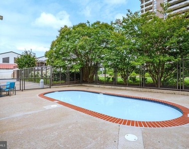 1800 Old Meadow Road - Photo Thumbnail 36