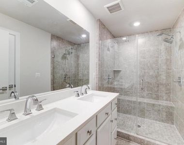13036 Hattontown Square - Photo Thumbnail 38