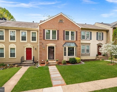12541 Alder Woods Drive - Photo Thumbnail 4