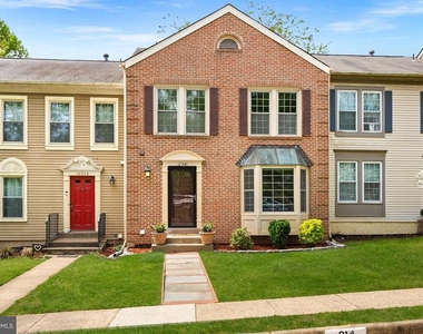 12541 Alder Woods Drive - Photo Thumbnail 3