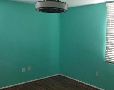 12815 Point Pleasant Drive - Photo Thumbnail 14