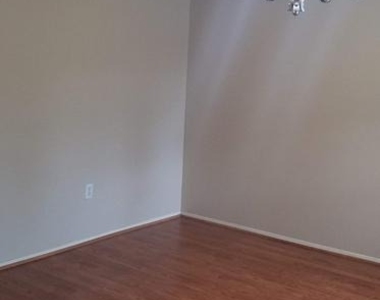 12815 Point Pleasant Drive - Photo Thumbnail 4