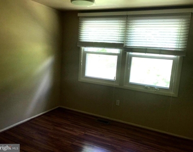 12815 Point Pleasant Drive - Photo Thumbnail 15