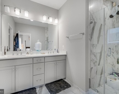 4489 Lateleaf Trail - Photo Thumbnail 10