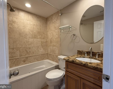 4937 Americana Drive - Photo Thumbnail 13