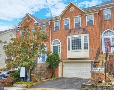 5742 Governors Pond Circle - Photo Thumbnail 7