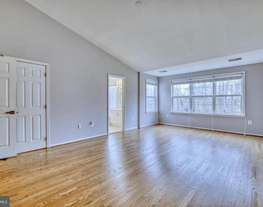 5742 Governors Pond Circle - Photo Thumbnail 19