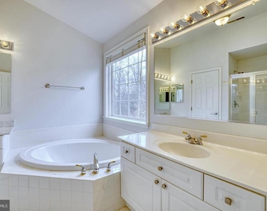 5742 Governors Pond Circle - Photo Thumbnail 20