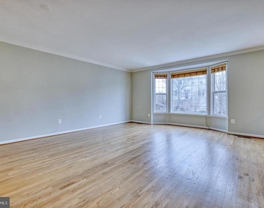 5742 Governors Pond Circle - Photo Thumbnail 11