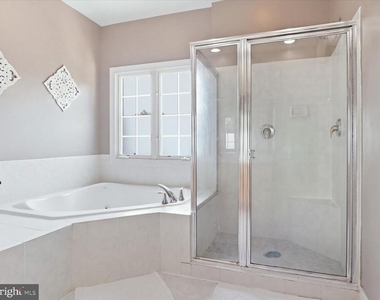 5408 Edsall Ridge Place - Photo Thumbnail 16