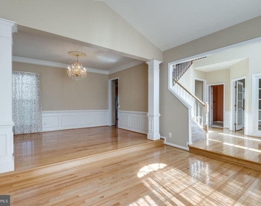 12844 Williams Meadow Court - Photo Thumbnail 5