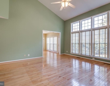 12844 Williams Meadow Court - Photo Thumbnail 17
