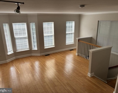 8126 Harper Valley Lane - Photo Thumbnail 2