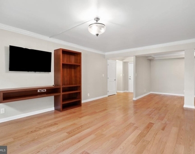 7600 Tremayne Place - Photo Thumbnail 14