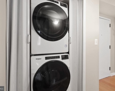 7600 Tremayne Place - Photo Thumbnail 5