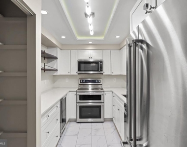 7600 Tremayne Place - Photo Thumbnail 18