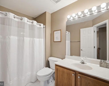 3342 Wilton Crest Court - Photo Thumbnail 38