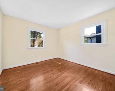 4105 Fielding Street - Photo Thumbnail 15