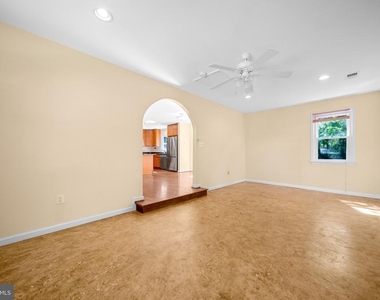 4105 Fielding Street - Photo Thumbnail 8