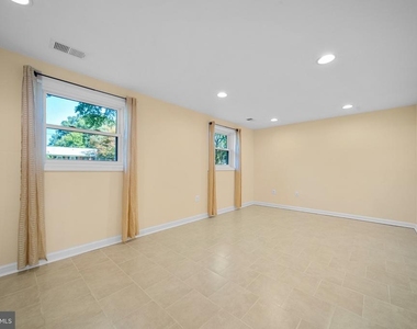 4105 Fielding Street - Photo Thumbnail 18