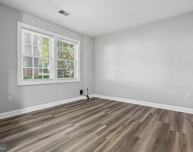 4370 Thomas Brigade Lane - Photo Thumbnail 14