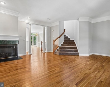 4370 Thomas Brigade Lane - Photo Thumbnail 2