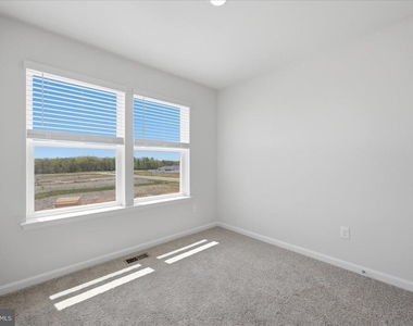 122 Bowers - Photo Thumbnail 28