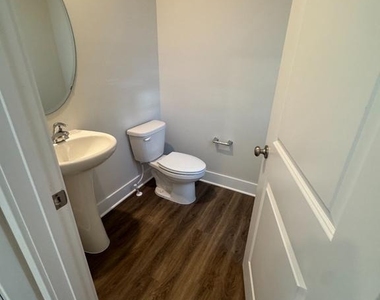 139 Wappinger Terrace - Photo Thumbnail 32