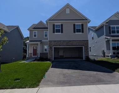 139 Wappinger Terrace - Photo Thumbnail 10