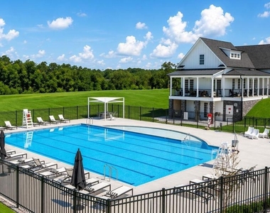 139 Wappinger Terrace - Photo Thumbnail 20