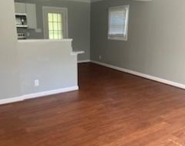 4406 Ringwood Road - Photo Thumbnail 4